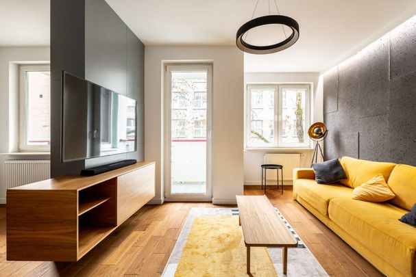 Dolny Mokotów | Garderoba | Garaż 59 m² - Photo 1