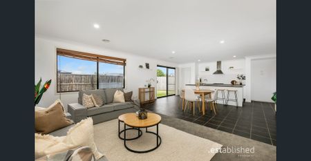 Where Comfort Meets Convenience - Photo 5