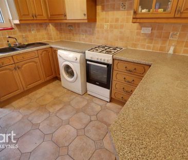 4 bedroom semi-detached house to rent - Photo 5