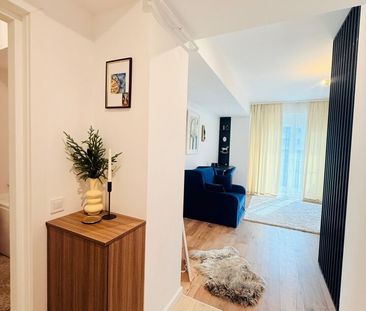 BUCIUM, COMPLEX FREYA, APARTAMENT LA PRIMA INCHIRIERE - Photo 3
