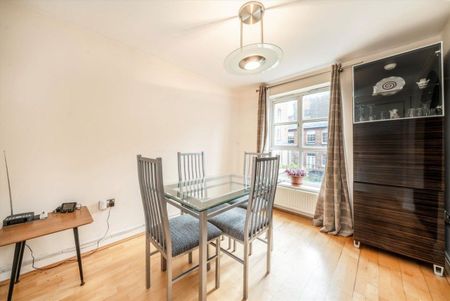 Pulteney Close, Isleworth, TW7 - Photo 2