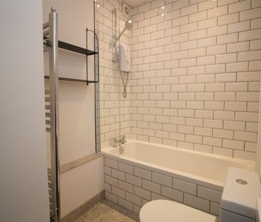 High Street, Weston, Bath - Photo 3