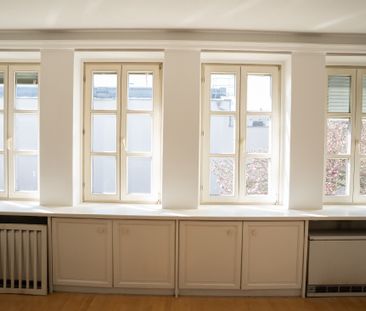 WG taugliche 4-Zimmer-Altbauwohnung in zentraler Eggenberg-Lage…! - Photo 1