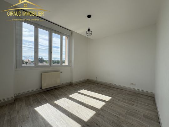 Location Appartement 3 pièces 58m² ST DENIS DE CABANNE 42750 - Photo 1