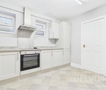 3 bedroom semi-detached house to rent - Photo 2