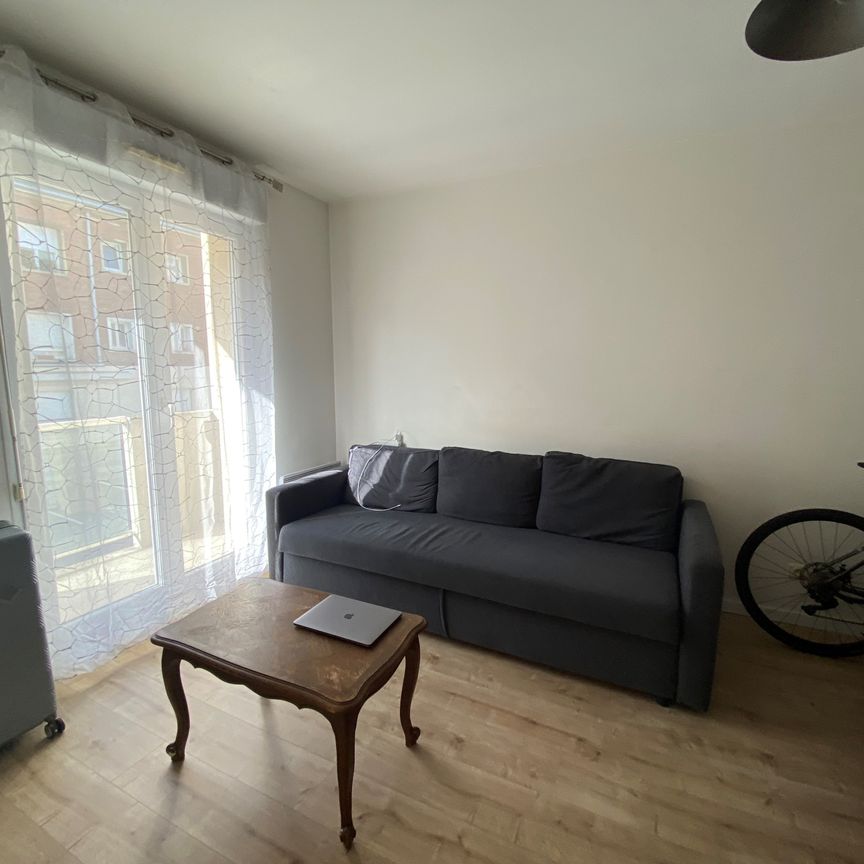 APPARTEMENT T2 AVEC BALCON DANS RÉSIDENCE SÉCURISÉE - Photo 1