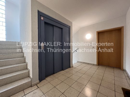 2-Raumwohnung mit schöner Aussicht in den Leipziger Auwald - Terrasse und Balkon / Einbauküche / große Dusche / Fahrstuhl / Tiefgarage / WG geeignet - Foto 1