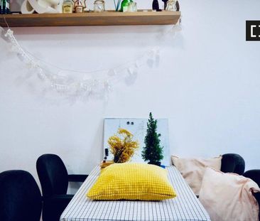 Piso de alquiler en La Torrassa - Photo 2