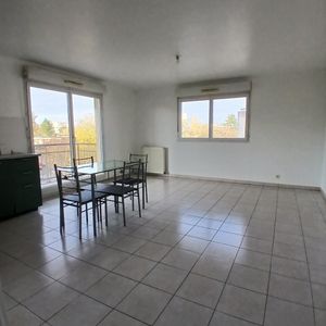 Appartement T1 près de CERGY à louer - Photo 2