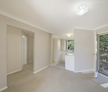 Cosy Low Maintenance Villa Living - Photo 4