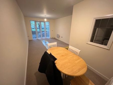 2 Bed Flat, Oceana Boulevard, SO14 - Photo 3