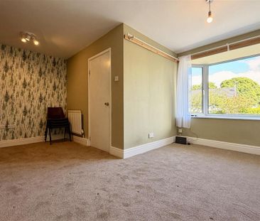 4 bedroom detached house to rent - Photo 1