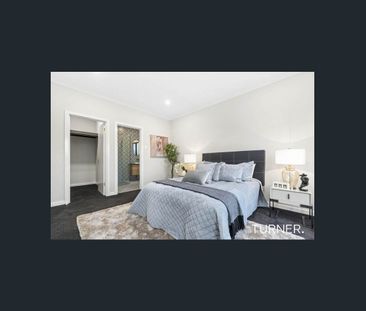 Stylish Family Living with Quality Finishes and Everyday Convenience - Photo 4