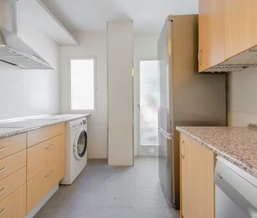 Calle de Téllez, Madrid, Community of Madrid 28007 - Photo 4