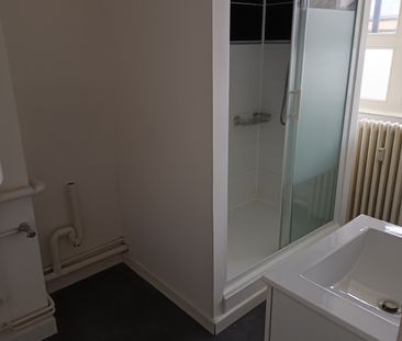 Appartement F2 en centre ville - Photo 4