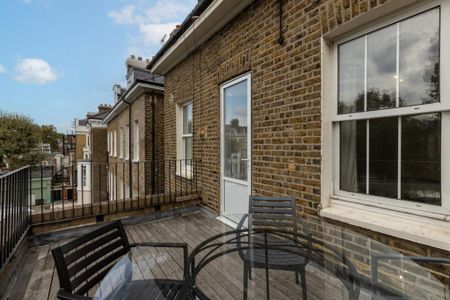 3 bedroom flat to rent - Photo 4