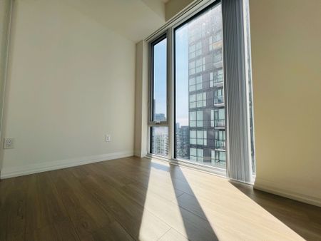 For Lease - 8 Widmer Street Unit# 4103, Toronto, Ontario - Photo 4