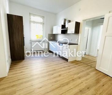 Erstbezug nach Kernsanierung - Stilvolle 2-Zimmer-Wohnung in Top-La... - Photo 2