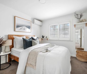 Renovated terrace / north sunlight / timber-decked courtyard - Photo 2