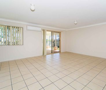 CABOOLTURE SOUTH - CLOSE & CONVENIENT - Photo 6