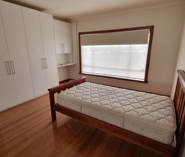 Campbellfield - Photo 4