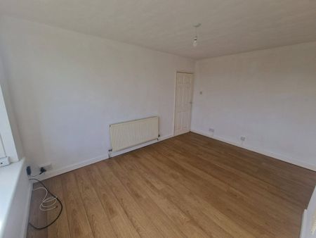 Foxroyd Lane, Dewsbury, West Yorkshire, WF12 - Photo 3