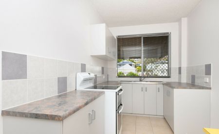 4/10 Alexandra Street, North Ward - Photo 5