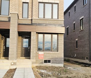 For Lease - 383 Inspire Boulevard, Brampton, Ontario - Photo 4