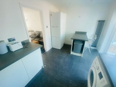 The Runnel, NR5 9HG - Photo 3