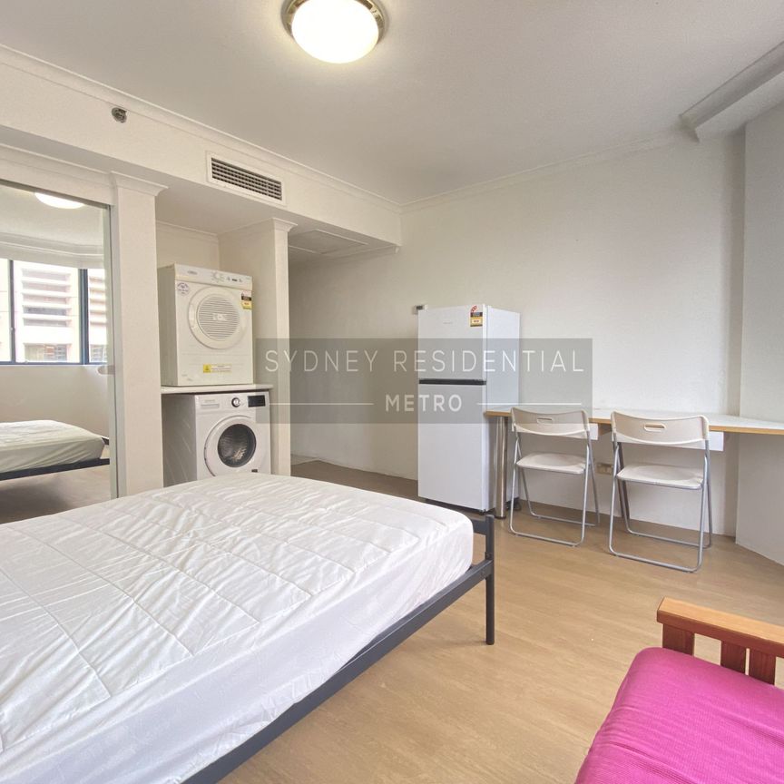 ***Deposit taken***Furnished Studio Apartment - Regis Tower ***Deposit taken*** - Photo 1