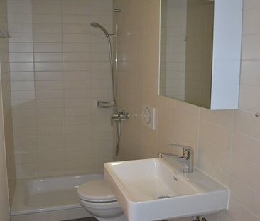 Modern studio in a prime location - Photo 2