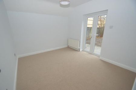 3 bedroom bungalow to rent - Photo 5