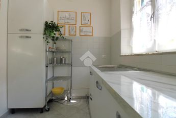Casa indipendente in affitto