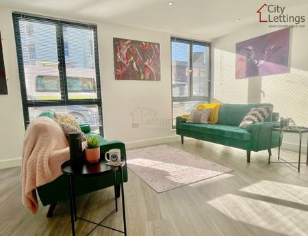 1 bedroom in a house share to rent - Photo 3