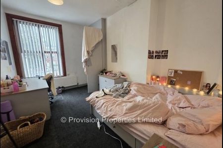 6 Bedroom Ebberston Terrace - Photo 3