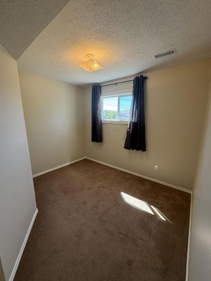 KOEHN RESIDENCE - LOWER - Photo 1