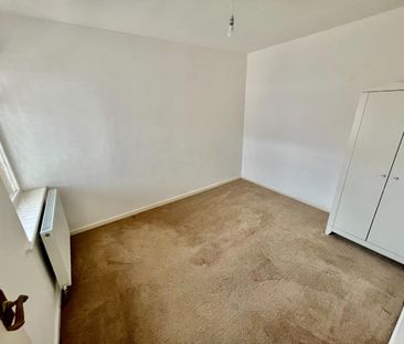 Ivanhoe View, Gateshead - Photo 5