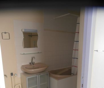 Location Appartement 2 pièces 31m² CALAIS 62100 - Photo 5