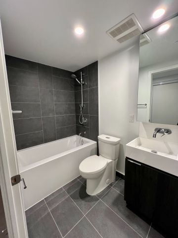 For Lease - 370 Martha Street Unit# 211, Burlington, Ontario - Photo 4