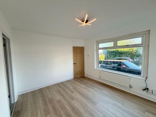 2 bedroom end of terrace house to rent - Photo 1