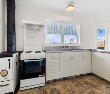 Classic Meets Modern - Cambridge Heights - Photo 6