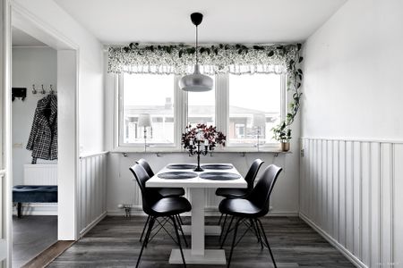 Strågatan, Linköping - Photo 2