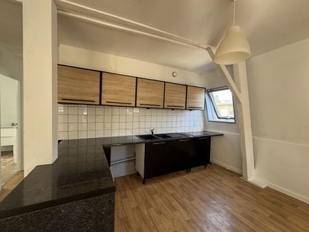 COUP DE COEUR ! Appartement T3 duplex secteur Alsace à ROUBAIX. - Photo 3