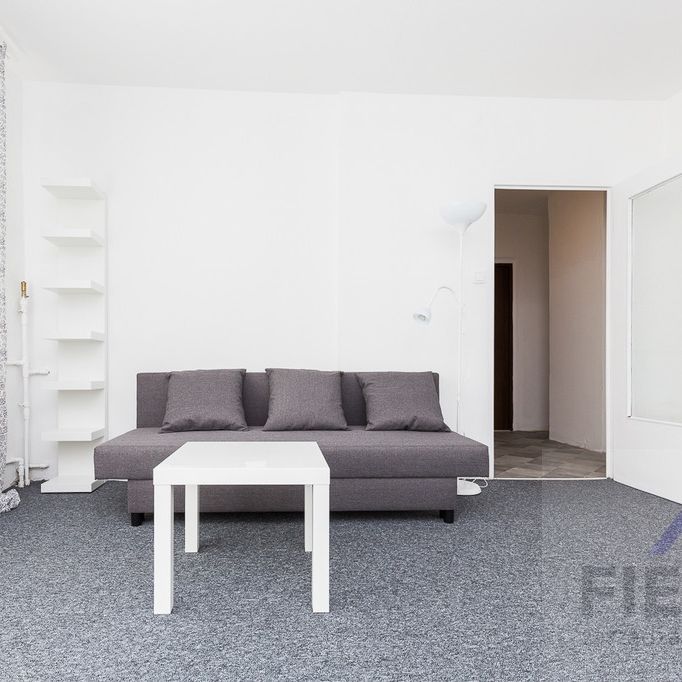 Warszawa Ursynów, ul. Czesława Przybylskiego - Zdjęcie 1