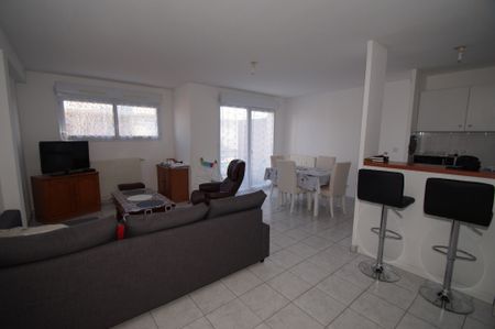 Poitiers, Appartement T2 avec parking et terrasse. - Photo 3