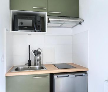 Location Appartement 1 pièce Meublé 18m² MONTREUIL 93100 - Photo 3