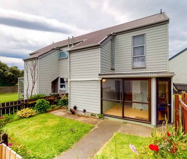 9/163 Rongotai Road, Kilbirnie, Wellington - Photo 4