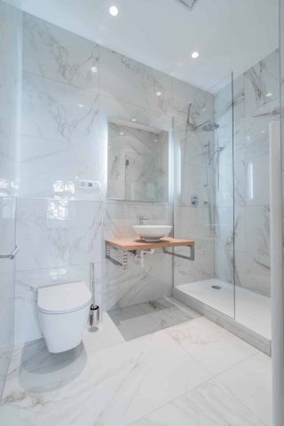 Altbau Mietwohnung 1040 Wien, Nähe Mayerhofgasse - Photo 5