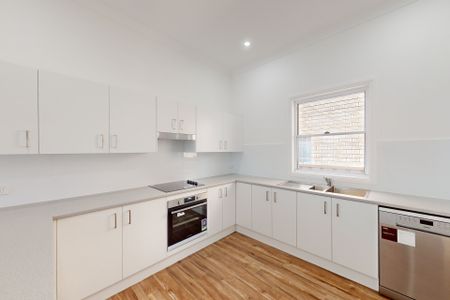 11 Roe Street, Mayfield NSW 2304 - Photo 3