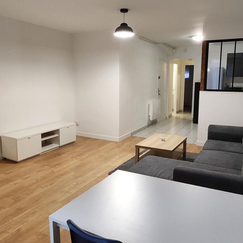 Location Appartement 2 pièces 48m² - Photo 1